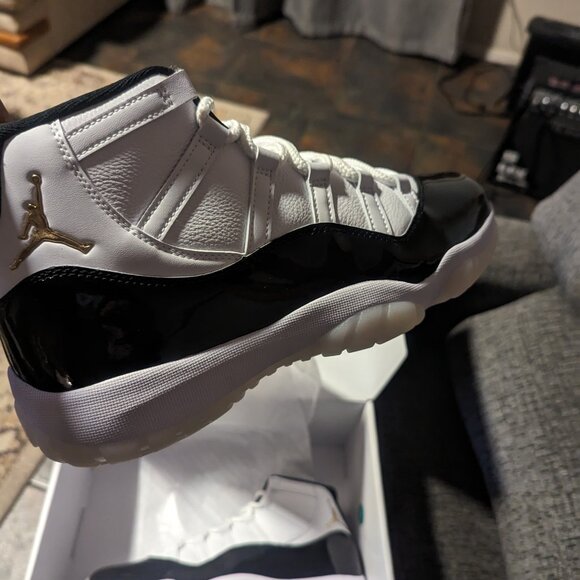 Brand New Air Jordan 11 Gratitudes December 2023 Release - Picture 15 of 16